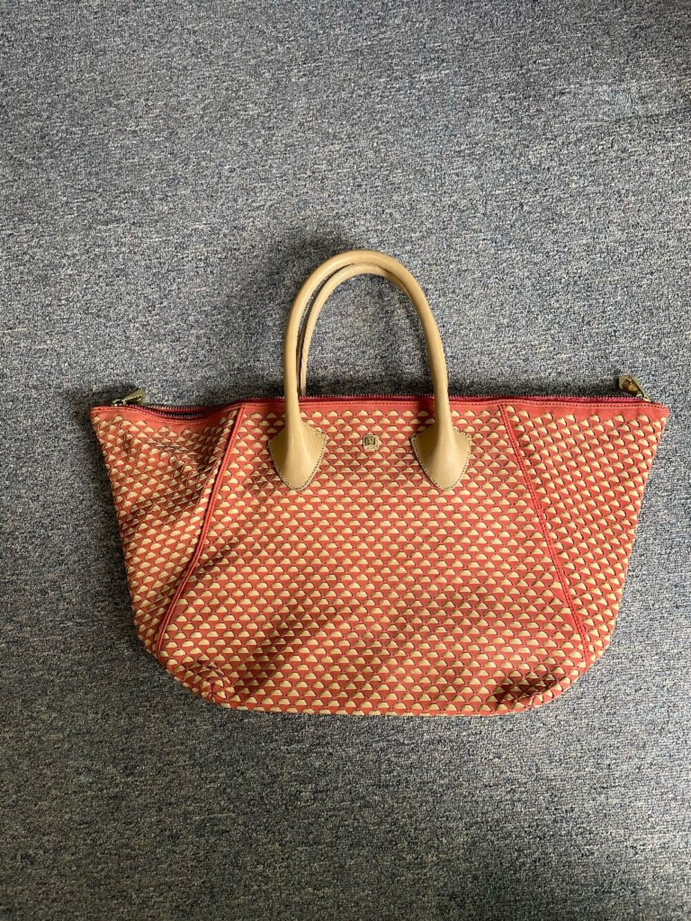 Pour La Victoire -  Milano Medium Tote - NWT